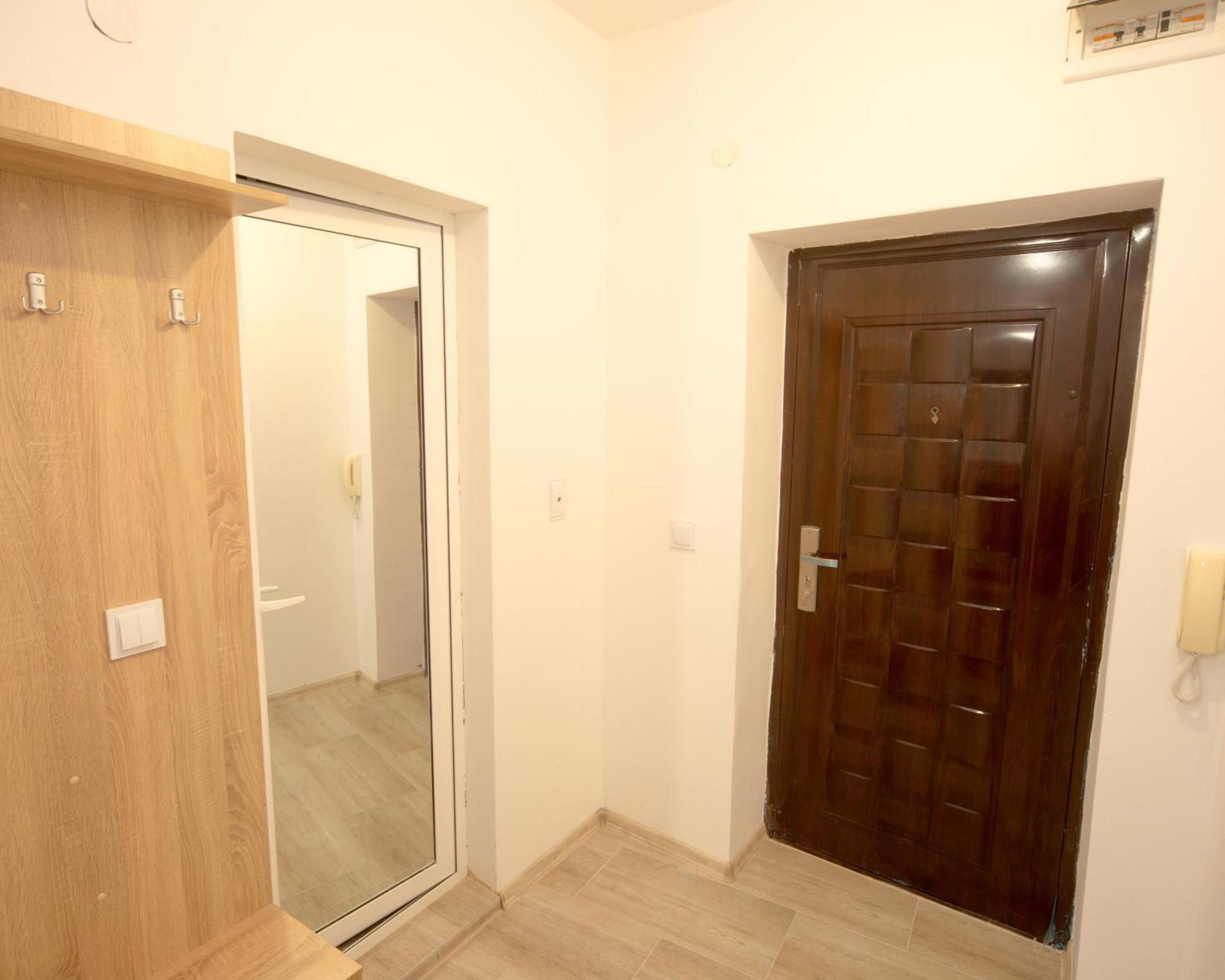 Aleks Top Center 2- Free Parking Burgas Esterno foto